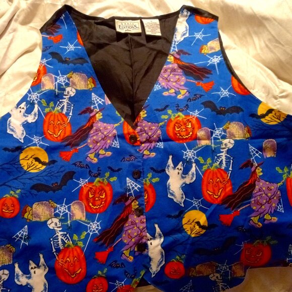 Halloween Vest Blue with Halloween characters 1X by Basic Edition Cotton/Acetate - Picture 1 of 5